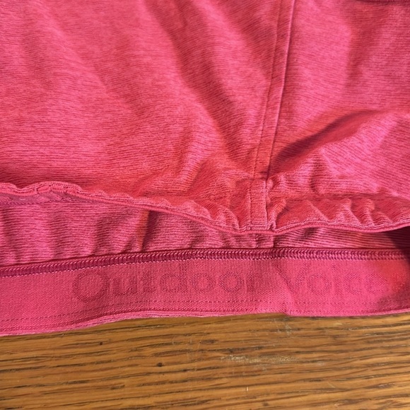 Outdoor Voices women’s cropped tank size medium - Picture 3 of 4